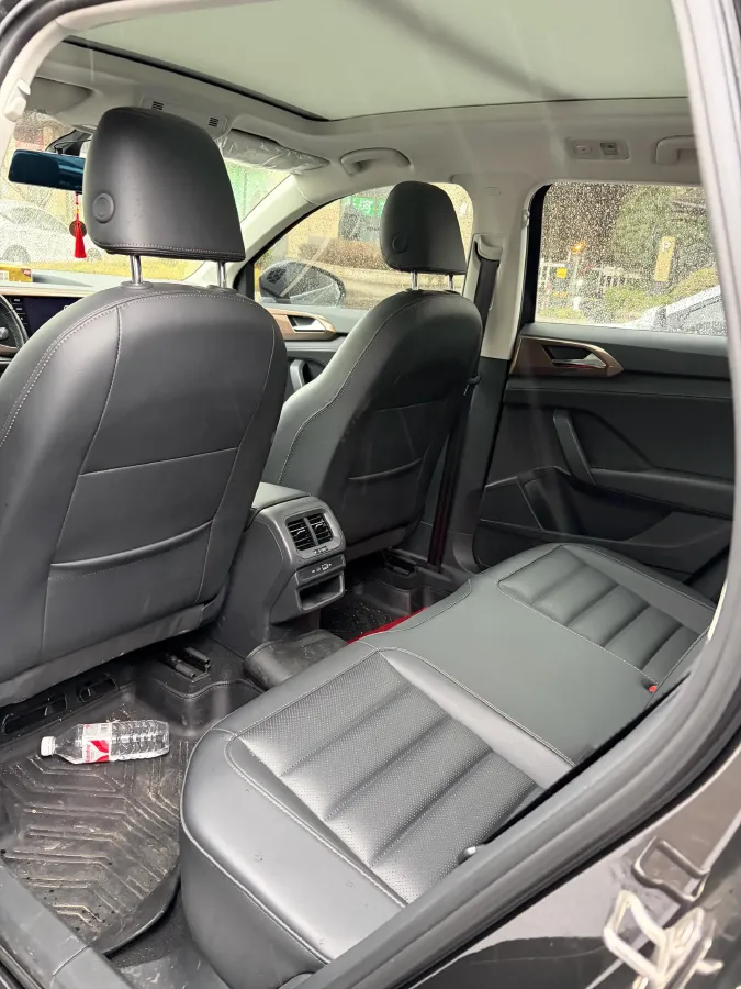 2021 Volkswagen Tharu 1.4T 150HP L4 7DCT,autocango,china used car exporter,china ev exporter,chinese used car exporter,chinese used ev exporter