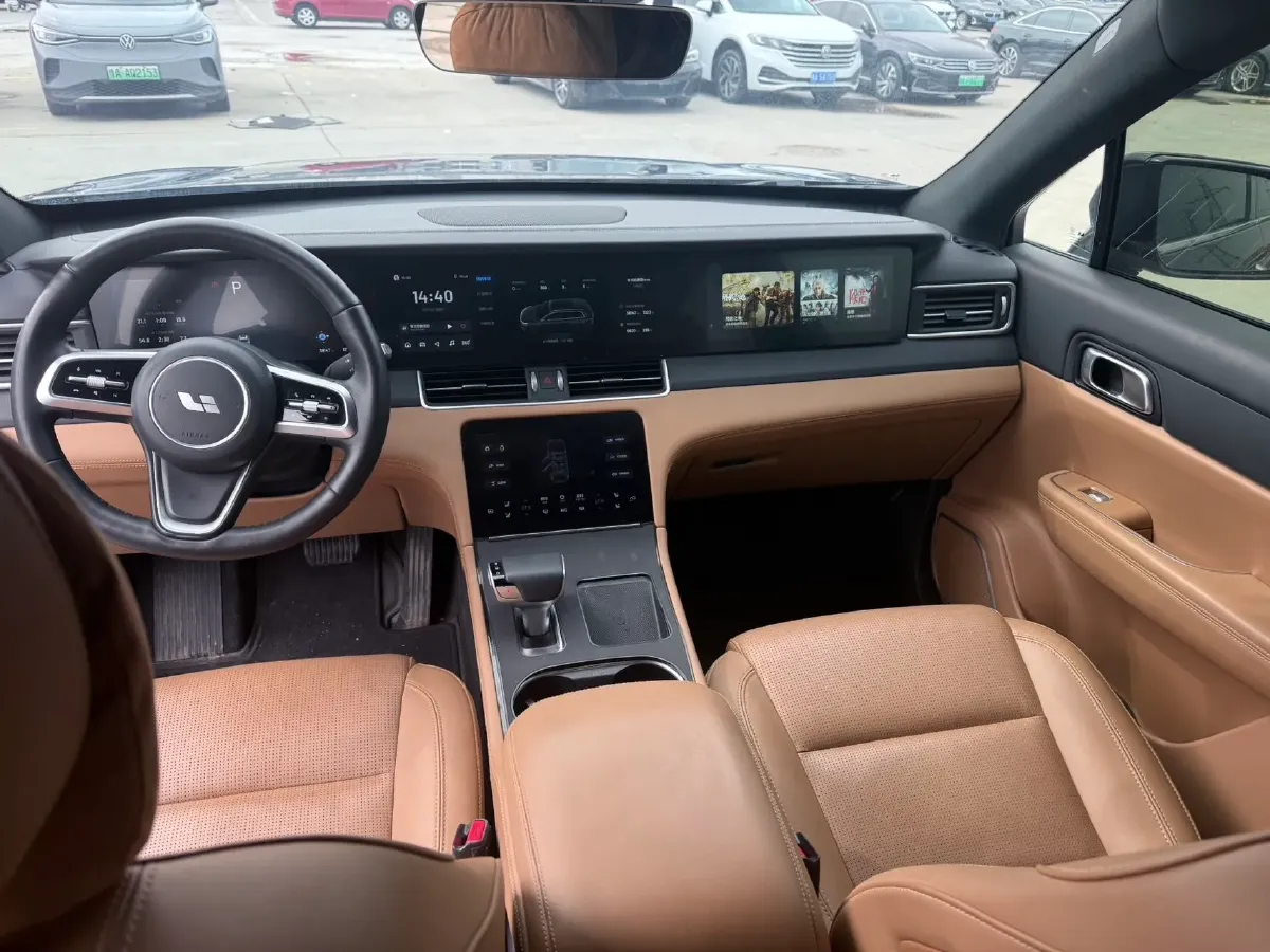 2021 Li ONE Range Extended 131HP REEV 40.5KWH,autocango,china used car exporter,china ev exporter,chinese used car exporter,chinese used ev exporter