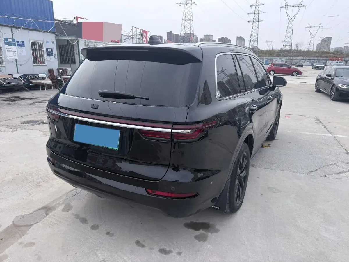 2021 Li ONE Range Extended 131HP REEV 40.5KWH,autocango,china used car exporter,china ev exporter,chinese used car exporter,chinese used ev exporter