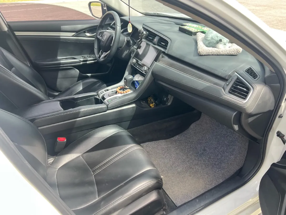 2023 FangChengBao Bao 5 1.5T 194HP L4 E-CVT PHEV 31.8KWH,autocango,china used car exporter,china ev exporter,chinese used car exporter,chinese used ev exporter