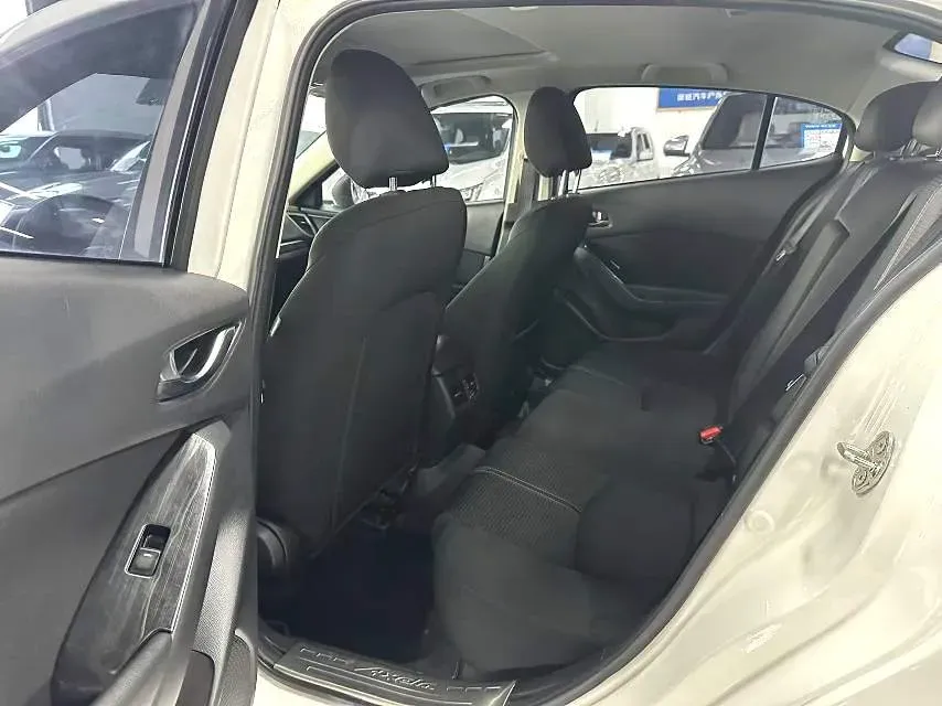 2017 Mazda 3 Axela 1.5L 117HP L4 6AT,autocango,china used car exporter,china ev exporter,chinese used car exporter,chinese used ev exporter