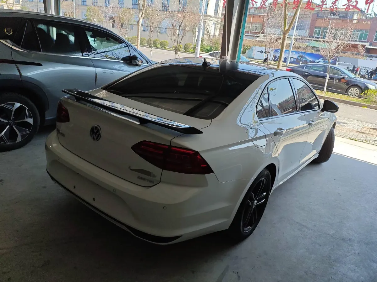 2021 Volkswagen Lamando 1.4T 150HP L4 7DCT,autocango,china used car exporter,china ev exporter,chinese used car exporter,chinese used ev exporter