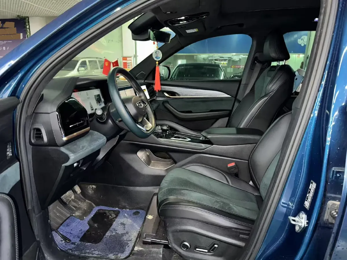 2021 Geely Monjaro 2.0T 218HP L4 7DCT,autocango,china used car exporter,china ev exporter,chinese used car exporter,chinese used ev exporter