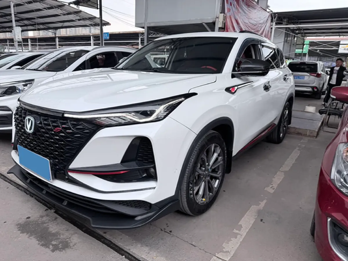 2020 ChangAn CS75 Plus 2.0T 233HP L4 8AT,autocango,china used car exporter,china ev exporter,chinese used car exporter,chinese used ev exporter