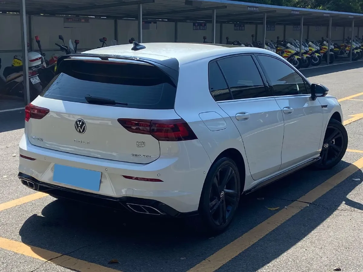 2023 Volkswagen Golf 1.4T 150HP L4 7DCT,autocango,china used car exporter,china ev exporter,chinese used car exporter,chinese used ev exporter