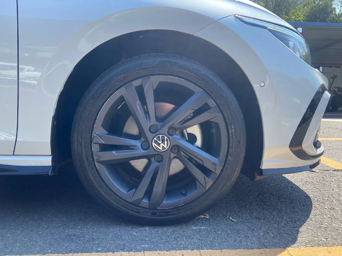 2023 Volkswagen Golf 1.4T 150HP L4 7DCT,autocango,china used car exporter,china ev exporter,chinese used car exporter,chinese used ev exporter