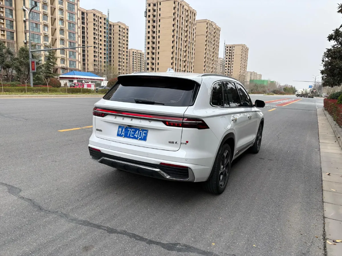 2021 Geely Monjaro 2.0T 218HP L4 7DCT,autocango,china used car exporter,china ev exporter,chinese used car exporter,chinese used ev exporter