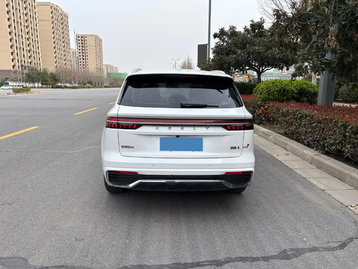 2021 Geely Monjaro 2.0T 218HP L4 7DCT,autocango,china used car exporter,china ev exporter,chinese used car exporter,chinese used ev exporter