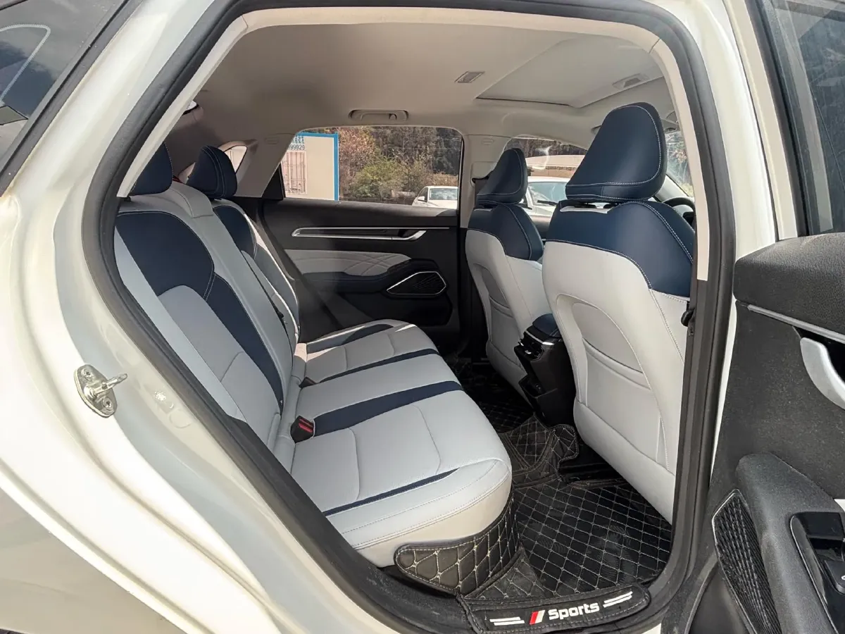 2022 Geely Emgrand 1.5L 114HP L4 CVT,autocango,china used car exporter,china ev exporter,chinese used car exporter,chinese used ev exporter