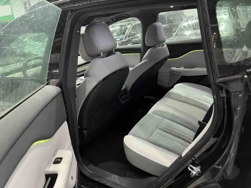 2024 Voyah ZhiYin BEV 79KWH,autocango,china used car exporter,china ev exporter,chinese used car exporter,chinese used ev exporter