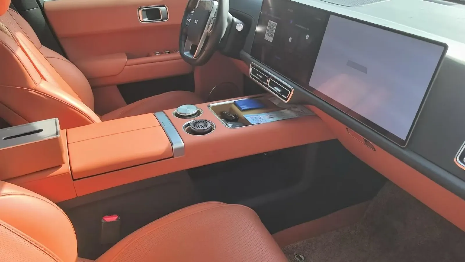 2022 Li L9 Range Extended 154HP REEV 42.6KWH,autocango,china used car exporter,china ev exporter,chinese used car exporter,chinese used ev exporter