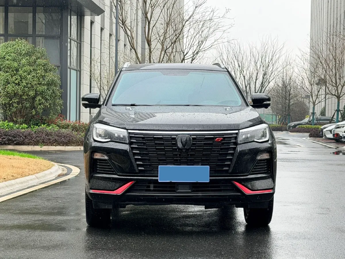 2023 ChangAn CS75 1.5T 188HP L4 7DCT,autocango,china used car exporter,china ev exporter,chinese used car exporter,chinese used ev exporter