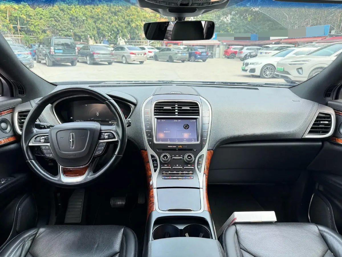 2019 Lincoln Nautilus 2.0T 235HP L4 8AT,autocango,china used car exporter,china ev exporter,chinese used car exporter,chinese used ev exporter