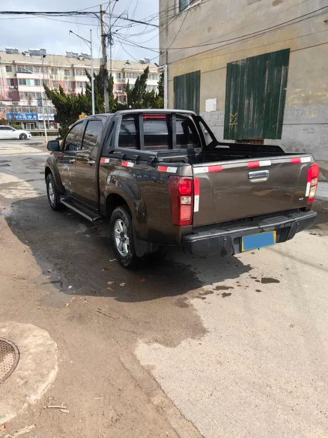 2019 Isuzu LingTuo 2.5T 150HP L4 6MT,autocango,china used car exporter,china ev exporter,chinese used car exporter,chinese used ev exporter