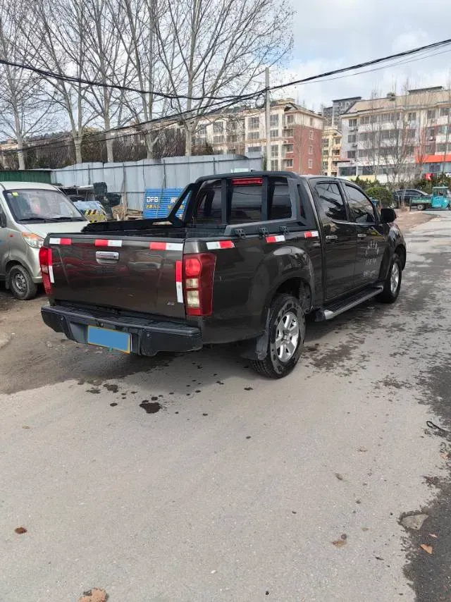 2019 Isuzu LingTuo 2.5T 150HP L4 6MT,autocango,china used car exporter,china ev exporter,chinese used car exporter,chinese used ev exporter