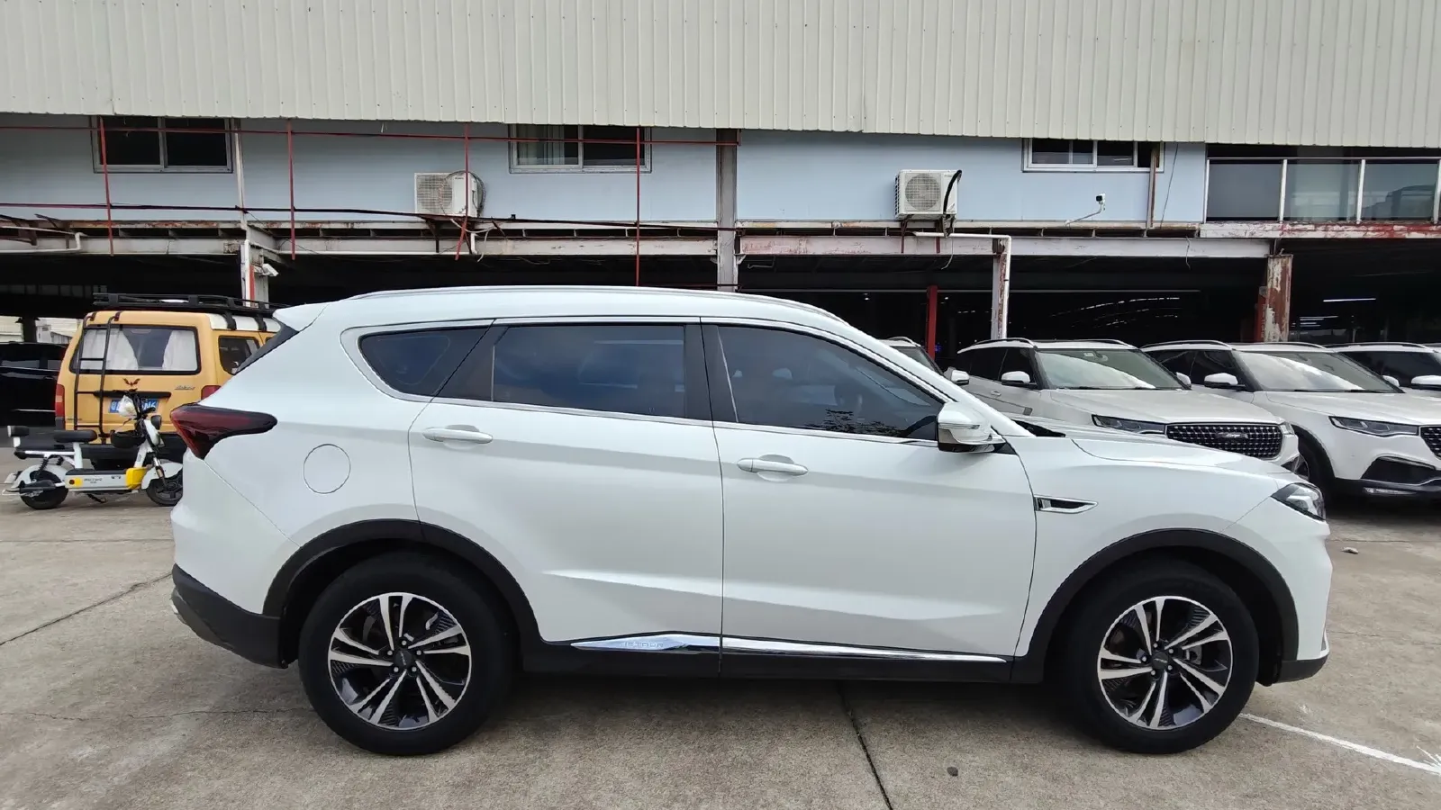 2021 Jetour X70 Plus 1.6T 197HP L4 7DCT,autocango,china used car exporter,china ev exporter,chinese used car exporter,chinese used ev exporter