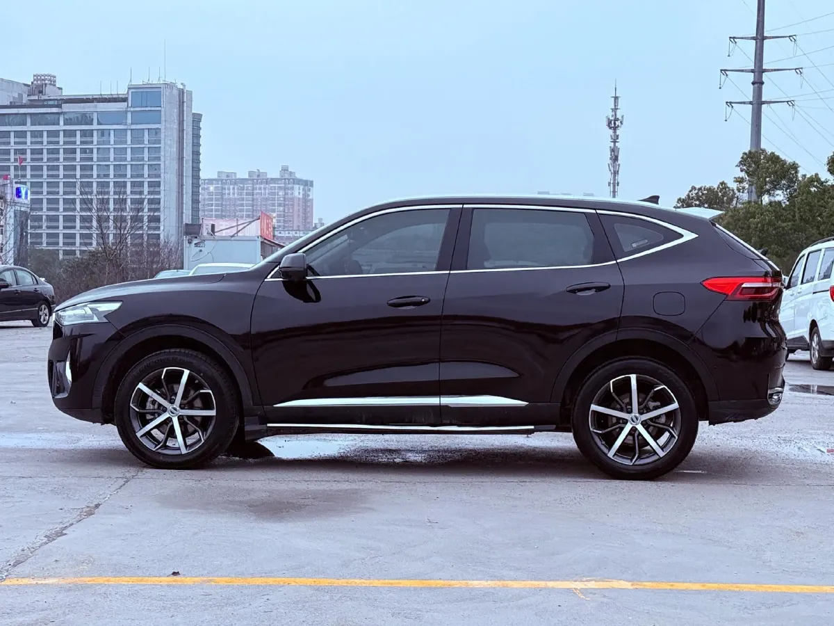2020 Haval F7 1.5T 169HP L4 7DCT,autocango,china used car exporter,china ev exporter,chinese used car exporter,chinese used ev exporter