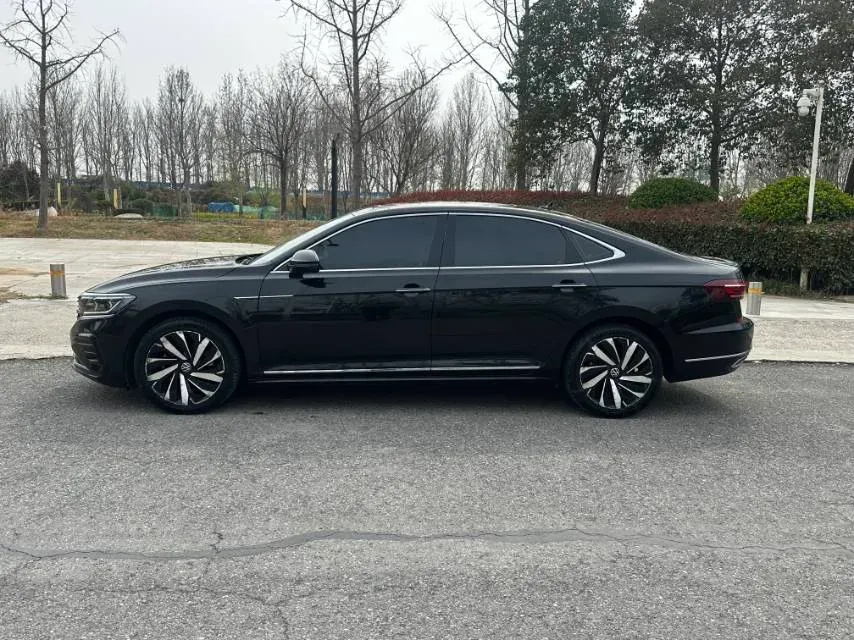 2022 Xpeng P7 BEV 60.2KWH,autocango,china used car exporter,china ev exporter,chinese used car exporter,chinese used ev exporter