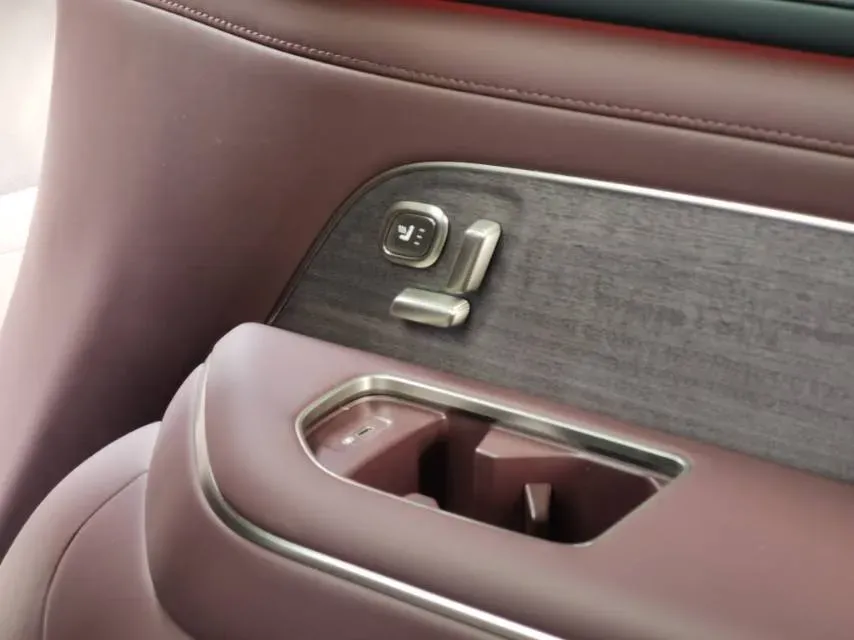 2026 NIO ES8 BEV,autocango,china used car exporter,china ev exporter,chinese used car exporter,chinese used ev exporter