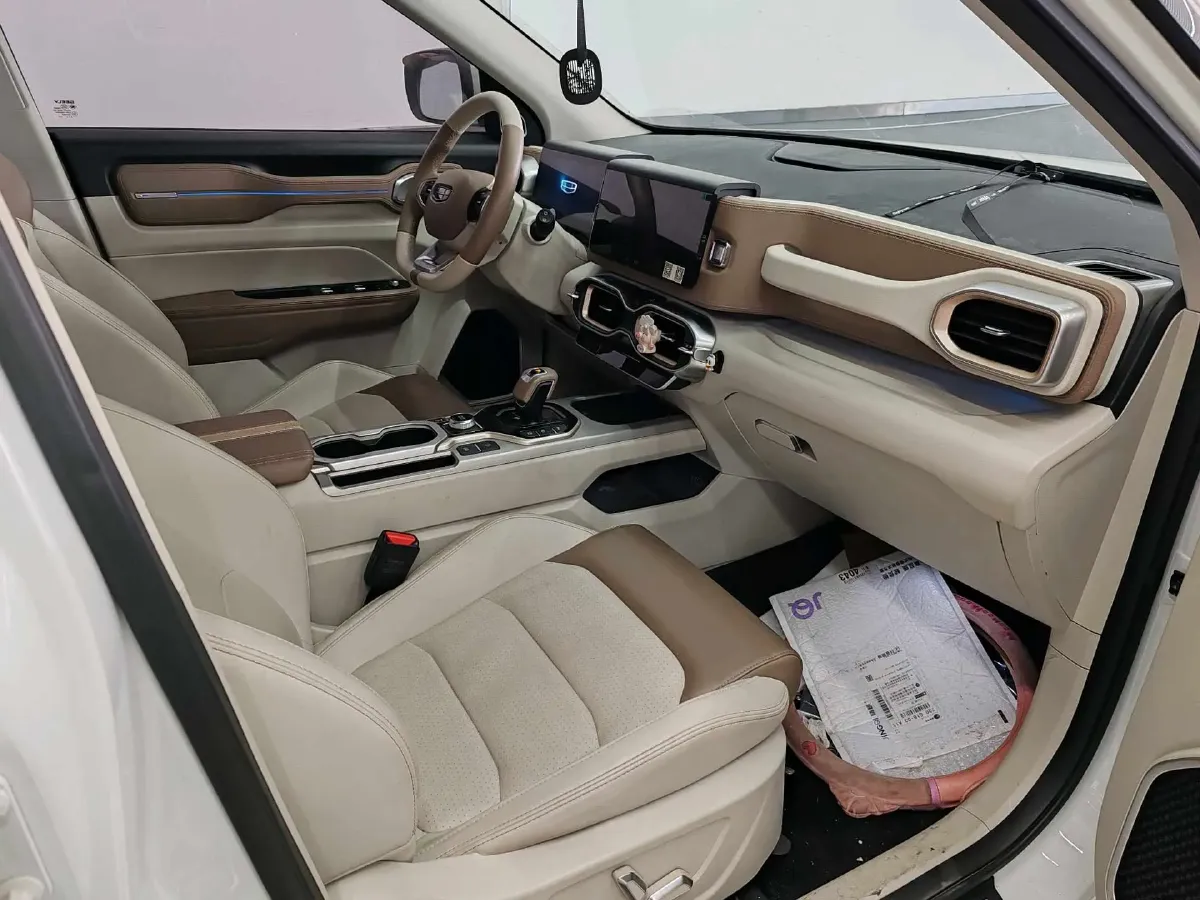 2020 Geely ICON 1.5T 177HP L3 7DCT,autocango,china used car exporter,china ev exporter,chinese used car exporter,chinese used ev exporter