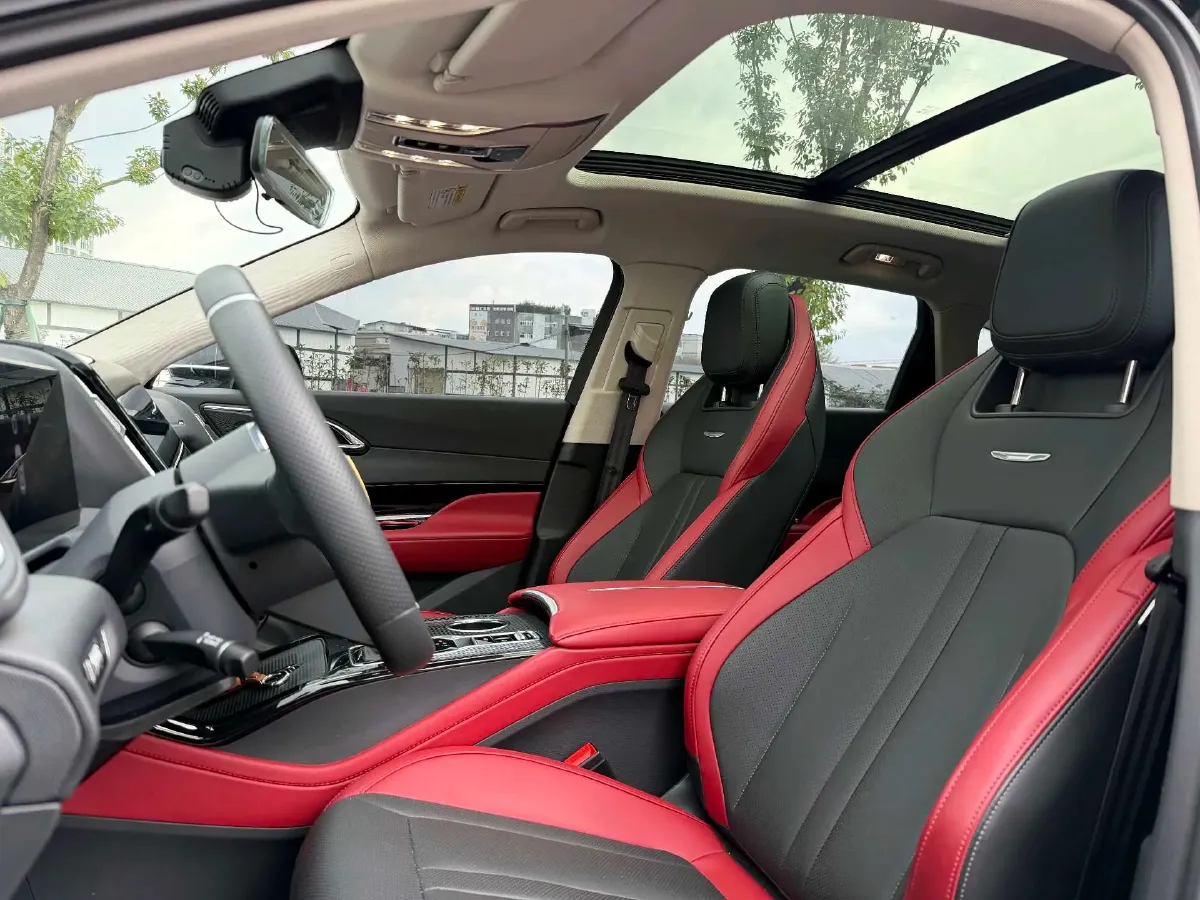 2023 HongQi HS3 1.5T 169HP L4 1DHT Hybrid 1.83KWH,autocango,china used car exporter,china ev exporter,chinese used car exporter,chinese used ev exporter