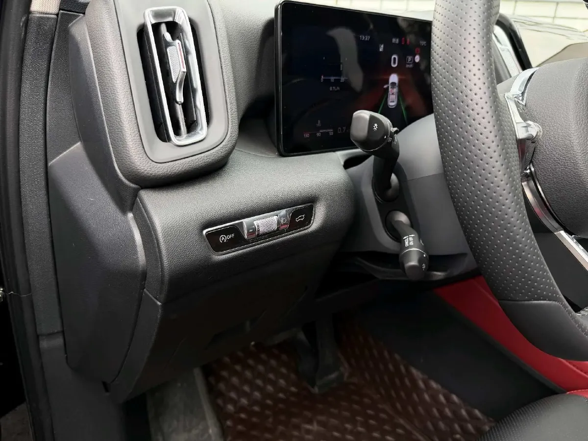 2023 HongQi HS3 1.5T 169HP L4 1DHT Hybrid 1.83KWH,autocango,china used car exporter,china ev exporter,chinese used car exporter,chinese used ev exporter