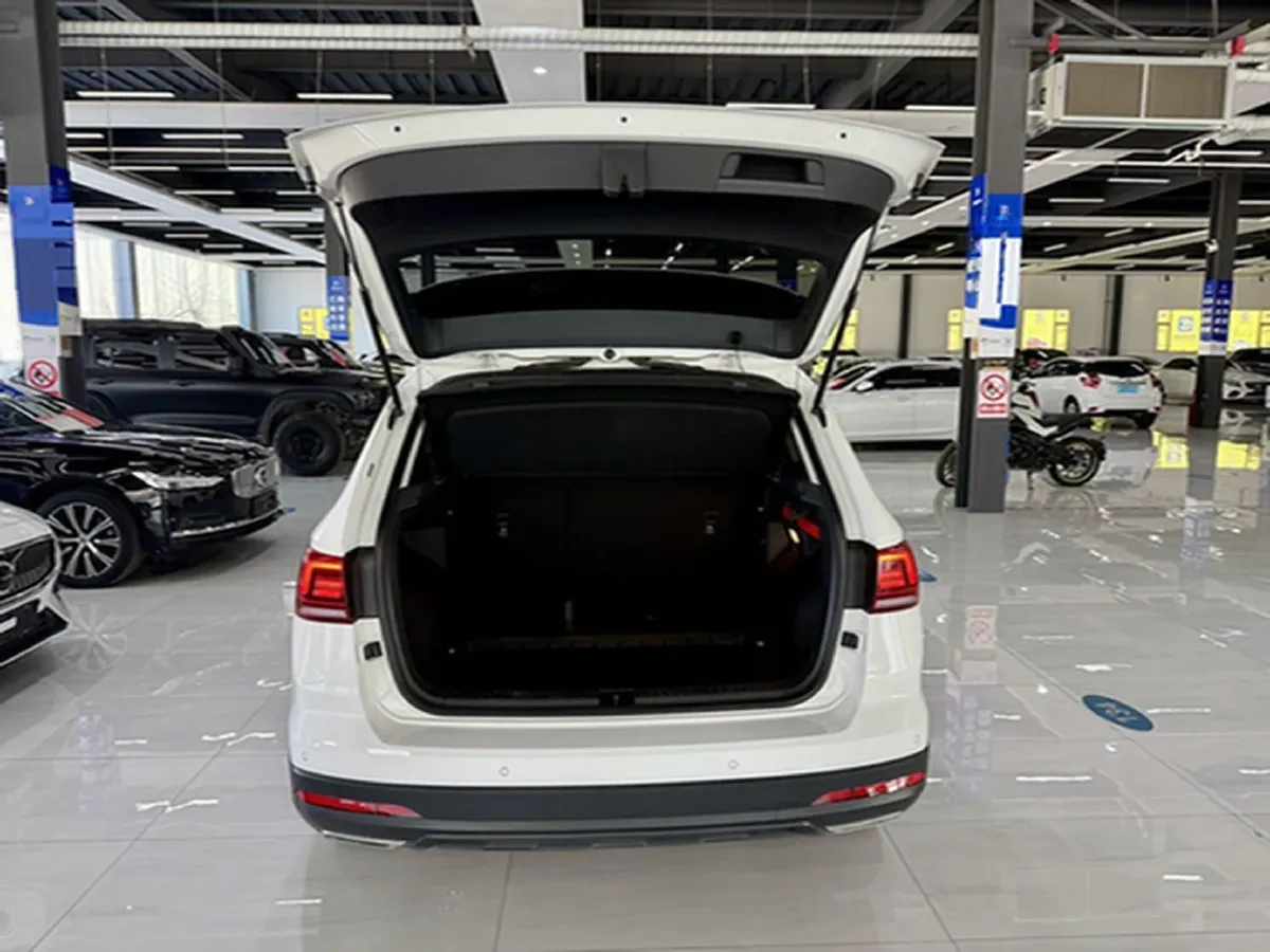 2022 Volkswagen Tharu 1.4T 150HP L4 7DCT,autocango,china used car exporter,china ev exporter,chinese used car exporter,chinese used ev exporter