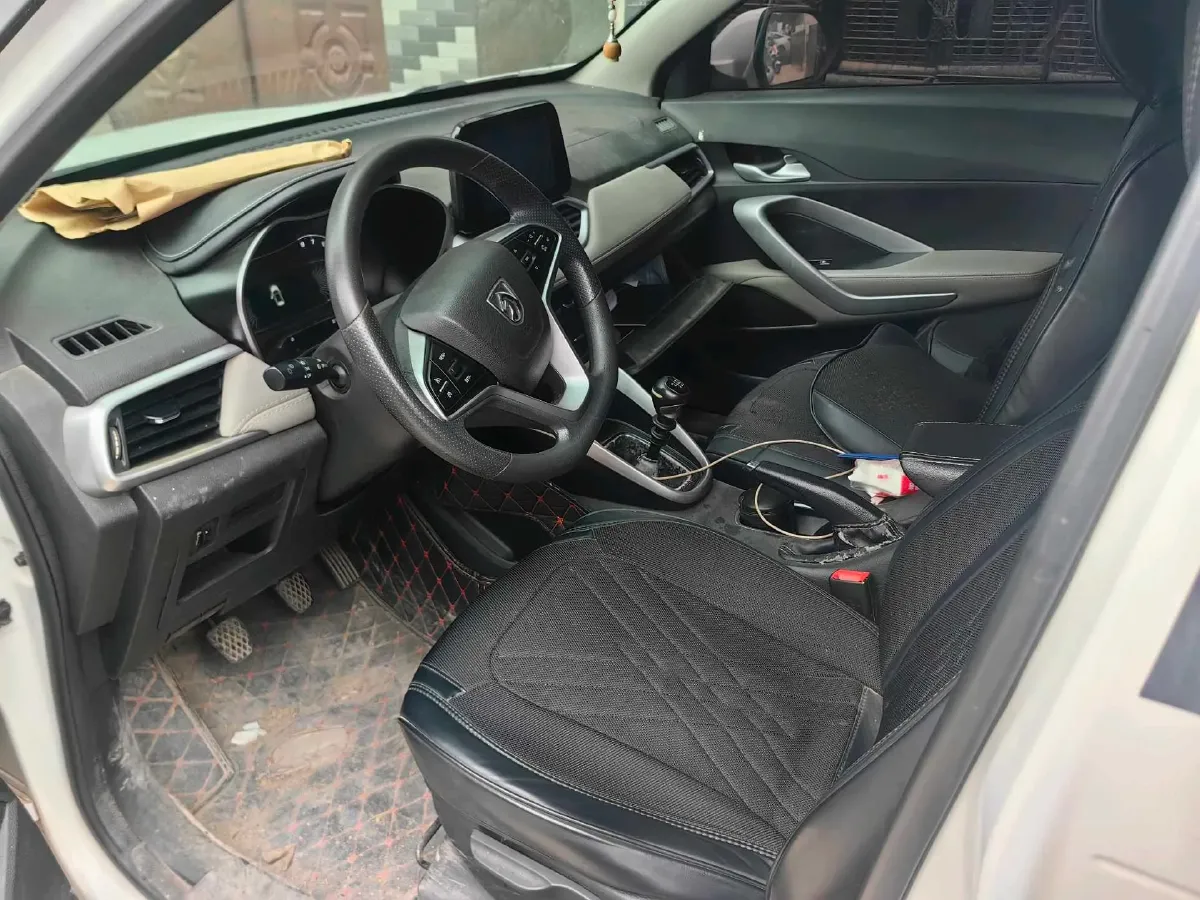 2019 WuLing HongGuang 1.5L 99HP L4 6MT,autocango,china used car exporter,china ev exporter,chinese used car exporter,chinese used ev exporter