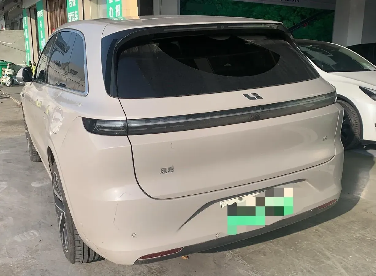 2024 Li L6 Range Extended 154HP L4 REEV 36.8KWH,autocango,china used car exporter,china ev exporter,chinese used car exporter,chinese used ev exporter