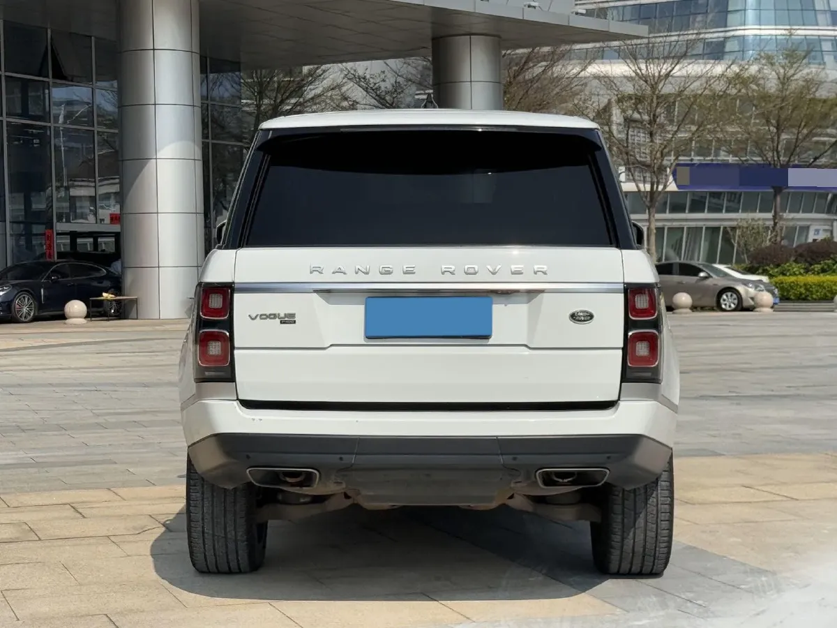 2020 Land Rover Range Rover 3.0T 400HP L6 8AT,autocango,china used car exporter,china ev exporter,chinese used car exporter,chinese used ev exporter