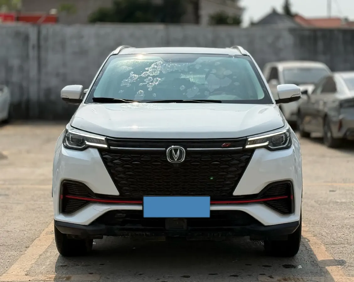 2022 ChangAn Oshan X7 Plus 1.5T 188HP L4 7DCT,autocango,china used car exporter,china ev exporter,chinese used car exporter,chinese used ev exporter