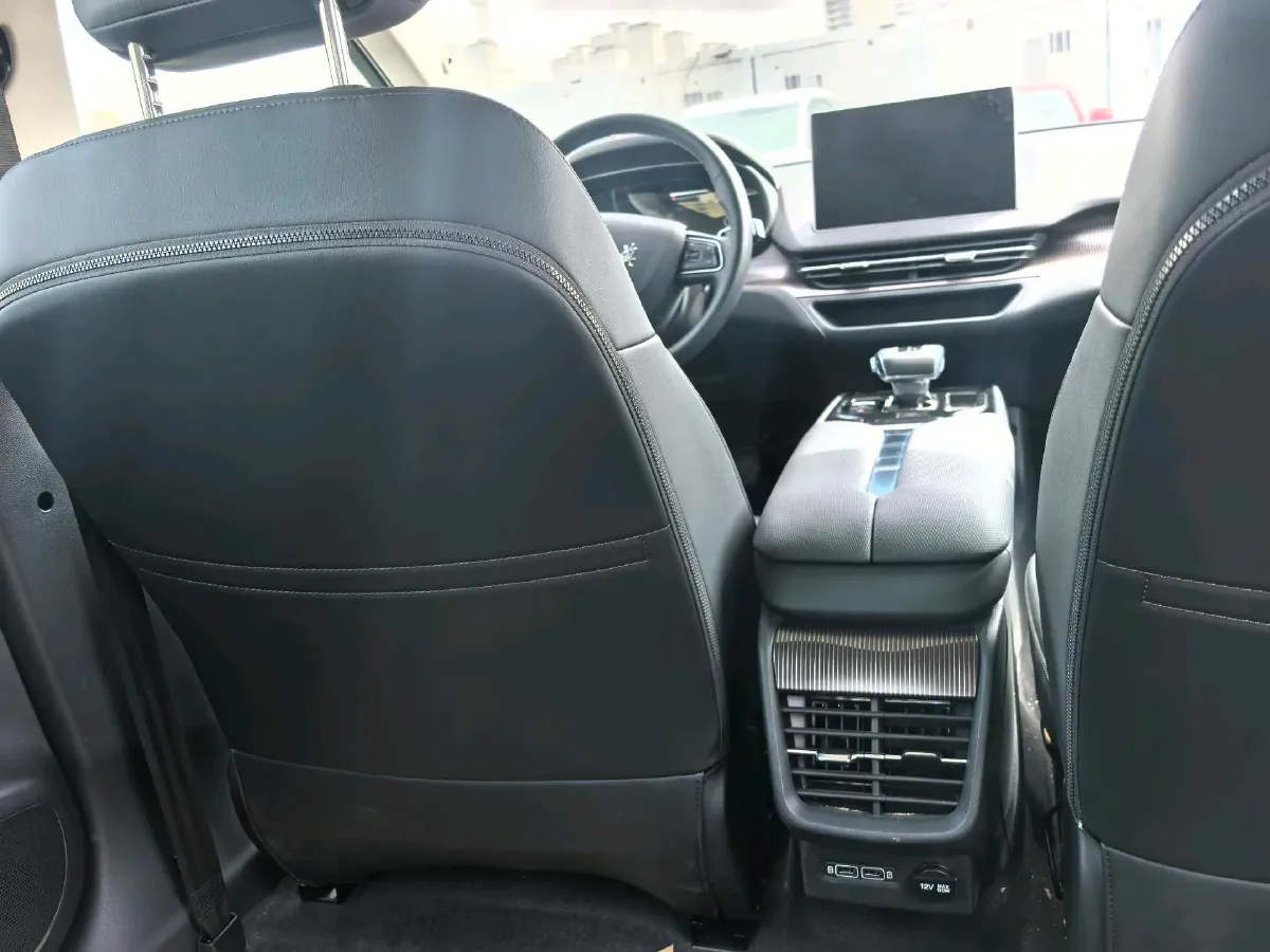 2022 HongQi E-QM5 BEV 54KWH,autocango,china used car exporter,china ev exporter,chinese used car exporter,chinese used ev exporter