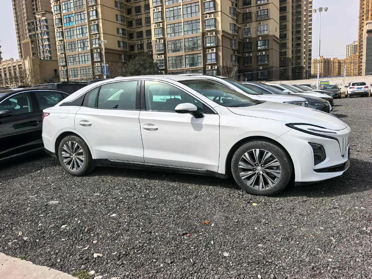 2022 HongQi E-QM5 BEV 54KWH,autocango,china used car exporter,china ev exporter,chinese used car exporter,chinese used ev exporter