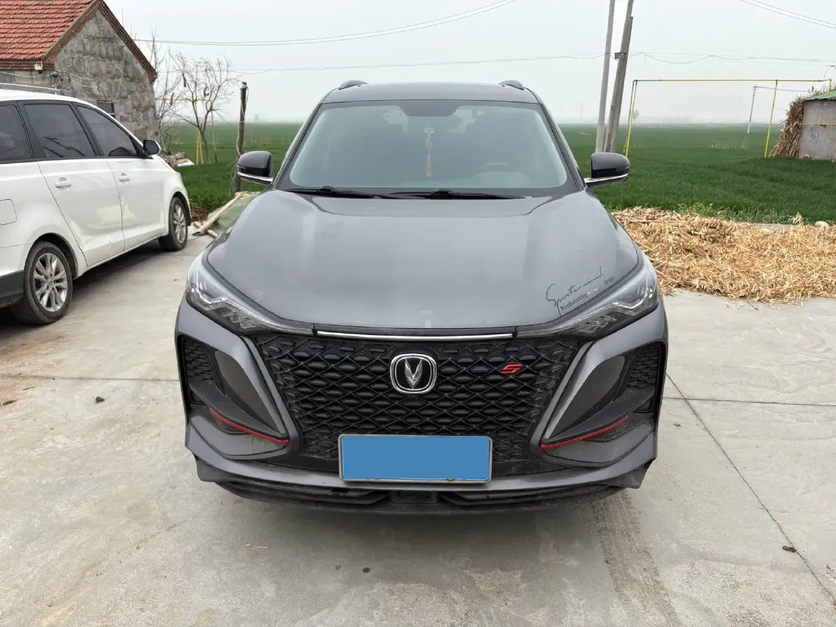2020 ChangAn CS75 Plus 2.0T 233HP L4 8AT,autocango,china used car exporter,china ev exporter,chinese used car exporter,chinese used ev exporter