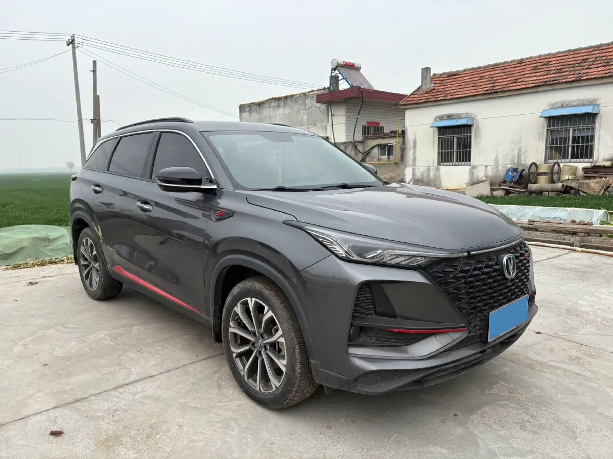 2020 ChangAn CS75 Plus 2.0T 233HP L4 8AT,autocango,china used car exporter,china ev exporter,chinese used car exporter,chinese used ev exporter