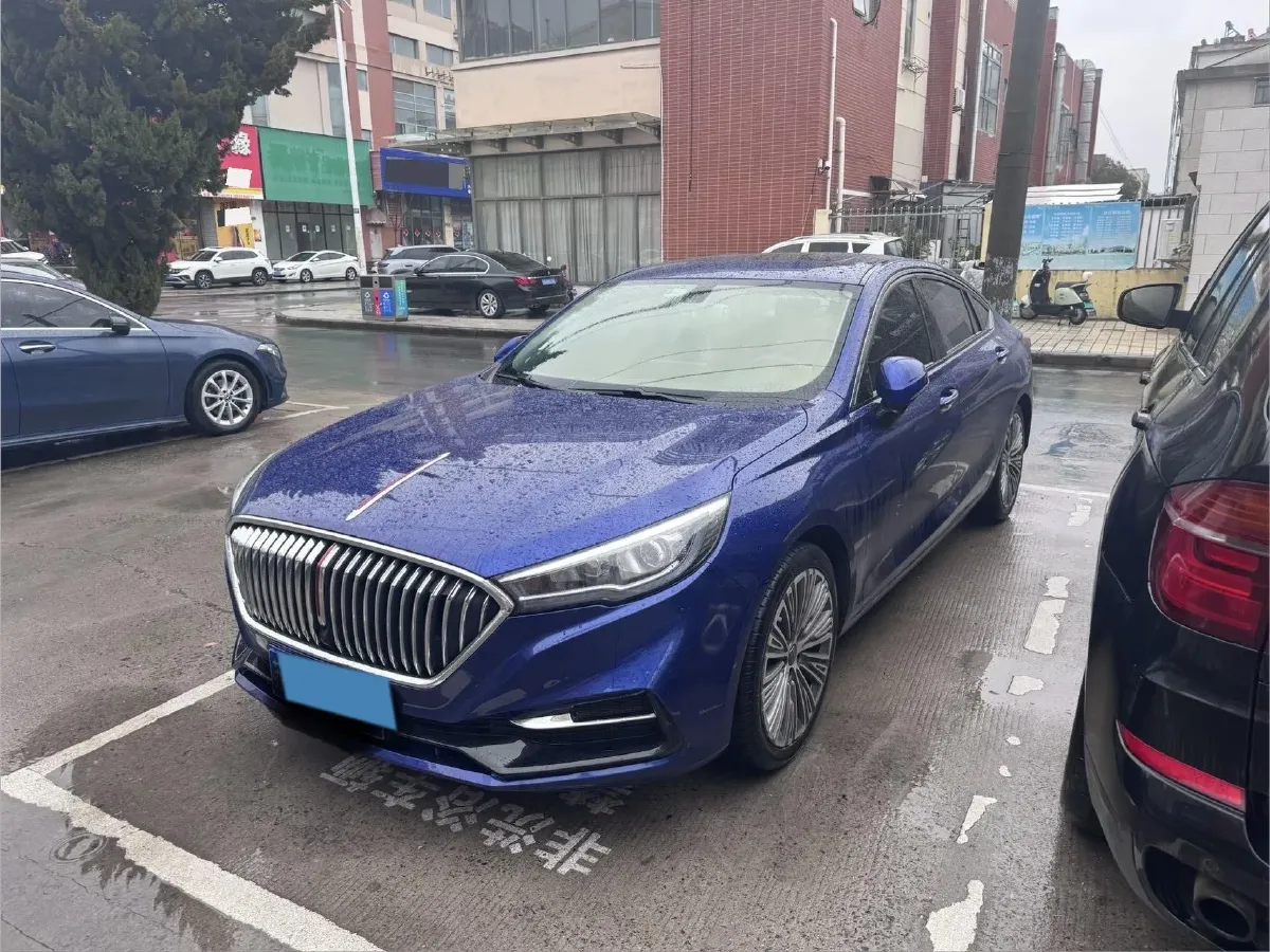 2022 HongQi H5 1.5T 169HP L4 7DCT,autocango,china used car exporter,china ev exporter,chinese used car exporter,chinese used ev exporter
