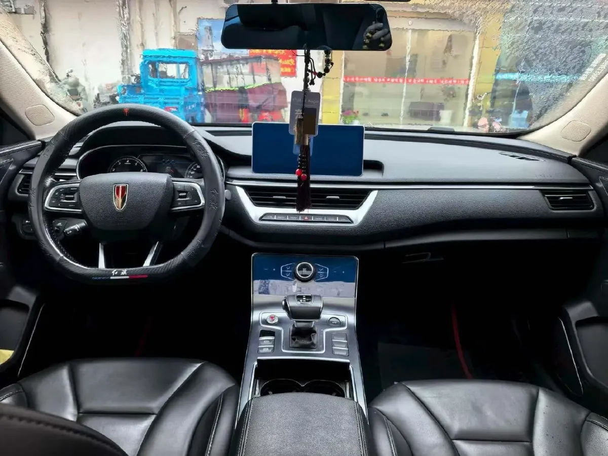 2022 HongQi H5 1.5T 169HP L4 7DCT,autocango,china used car exporter,china ev exporter,chinese used car exporter,chinese used ev exporter