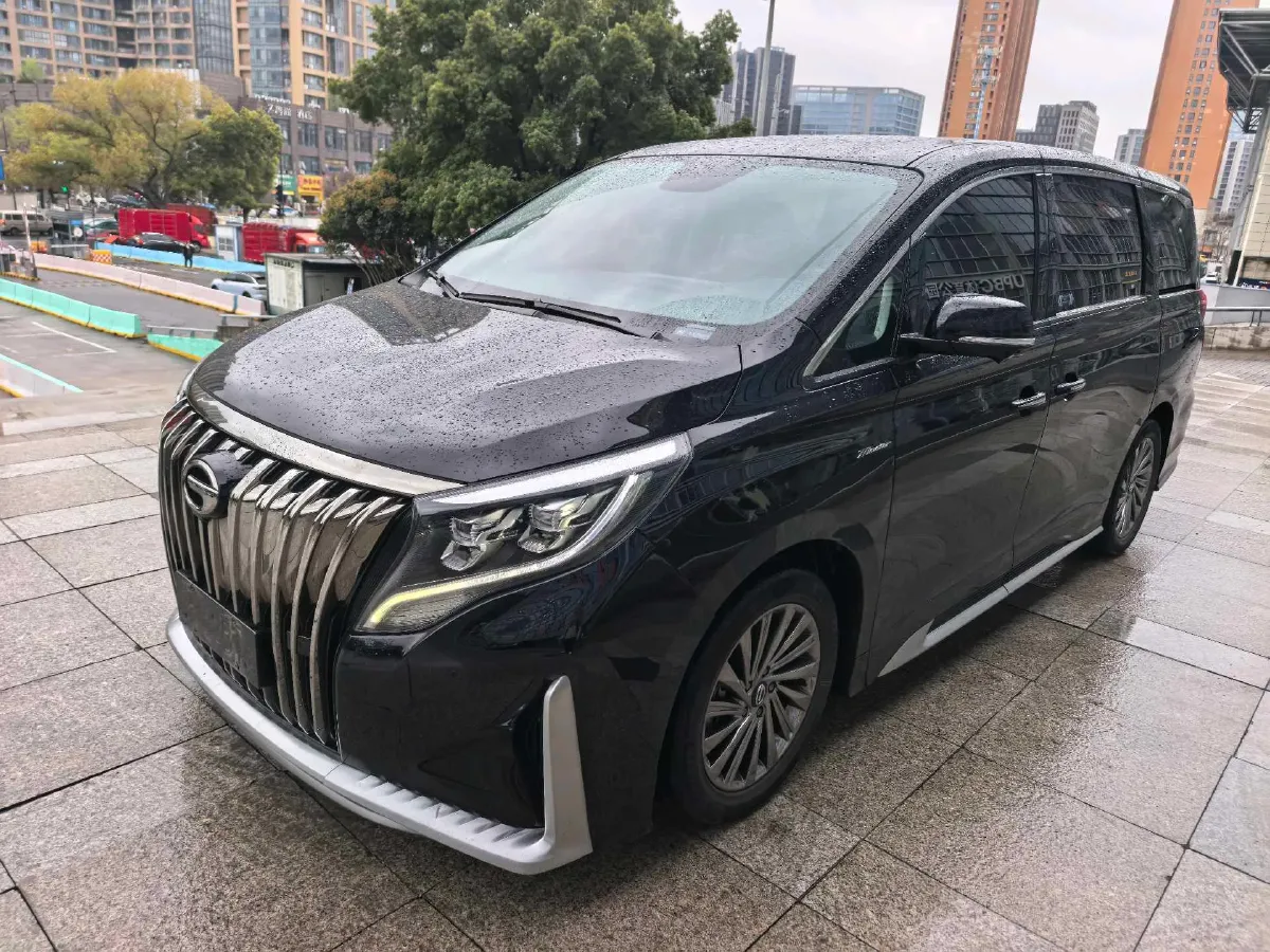 2021 GAC Trumpchi M8 2.0T 252HP L4 8AT,autocango,china used car exporter,china ev exporter,chinese used car exporter,chinese used ev exporter