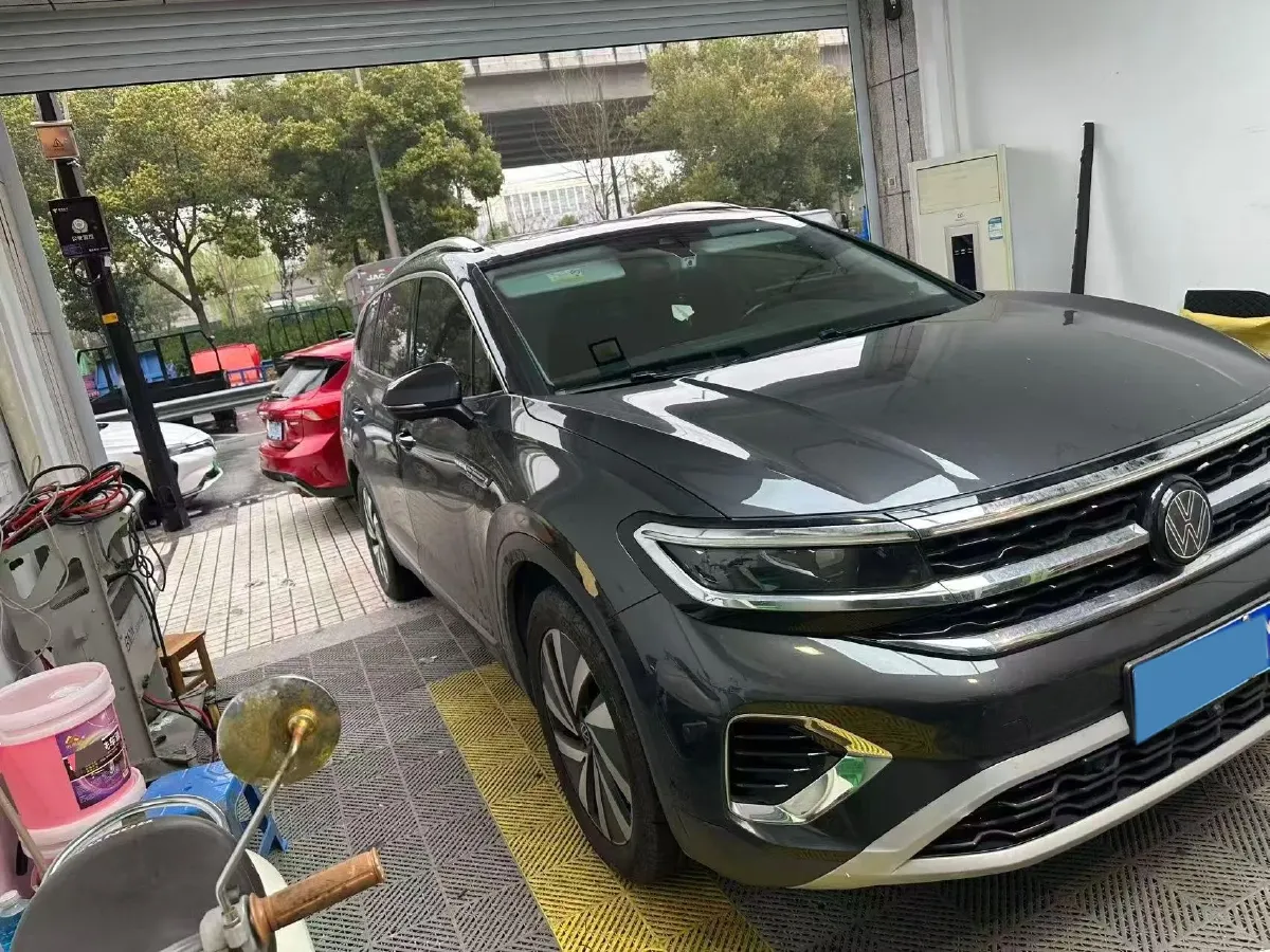 2021 Volkswagen Talagon 2.0T 220HP L4 7DCT,autocango,china used car exporter,china ev exporter,chinese used car exporter,chinese used ev exporter