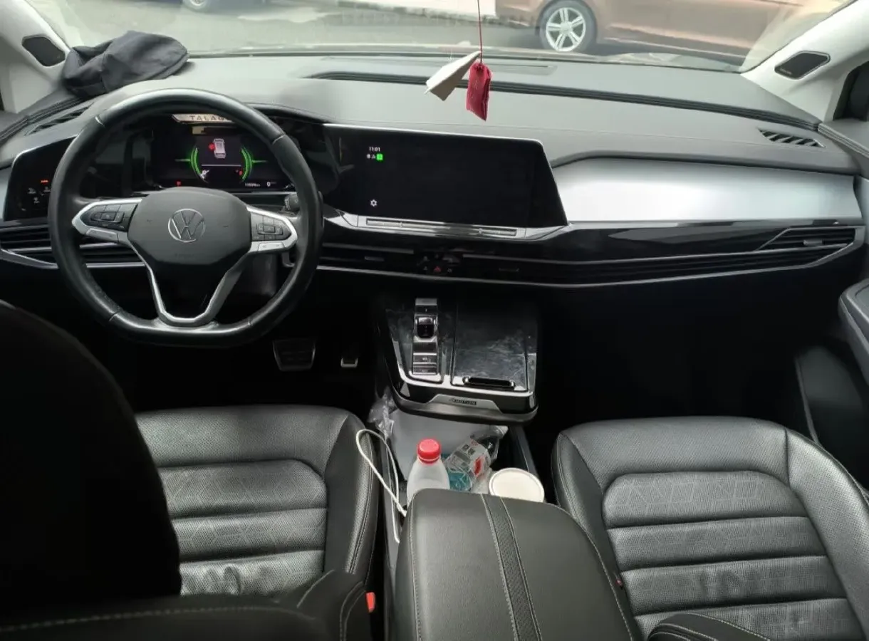 2021 Volkswagen Talagon 2.0T 220HP L4 7DCT,autocango,china used car exporter,china ev exporter,chinese used car exporter,chinese used ev exporter