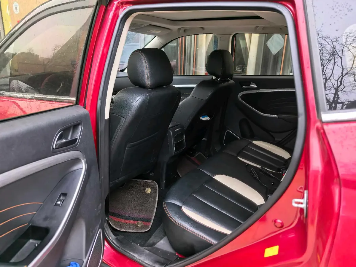 2021 Yema BoJun 1.5L 112HP L4 CVT,autocango,china used car exporter,china ev exporter,chinese used car exporter,chinese used ev exporter