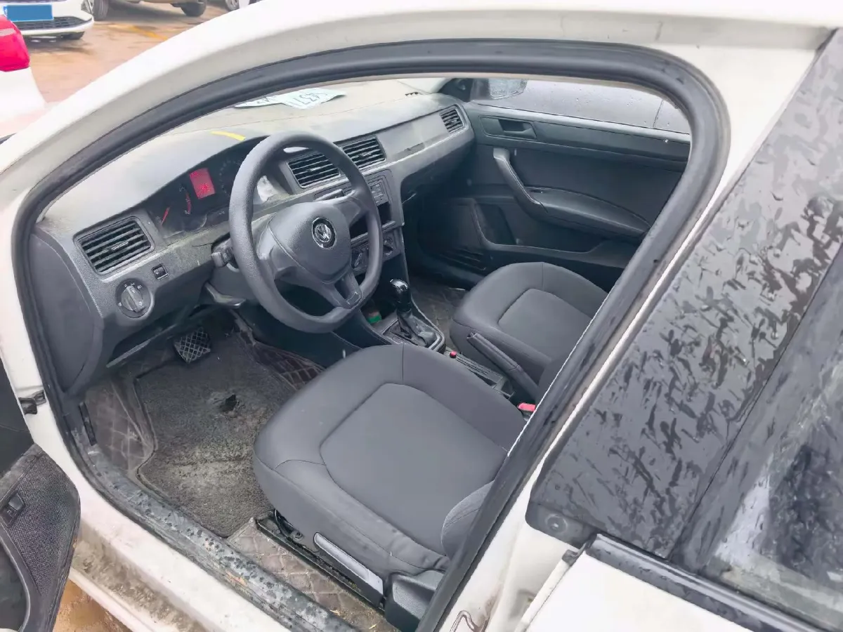 2024 Jetta VA3 1.5L 112HP L4 5MT,autocango,china used car exporter,china ev exporter,chinese used car exporter,chinese used ev exporter