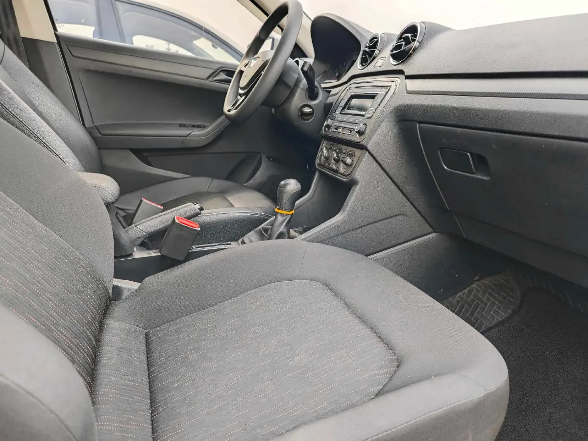 2024 Jetta VA3 1.5L 112HP L4 5MT,autocango,china used car exporter,china ev exporter,chinese used car exporter,chinese used ev exporter