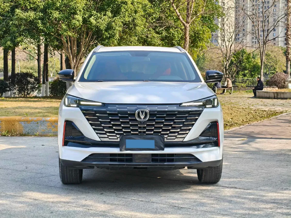 2022 ChangAn Oshan X7 Plus 1.5T 188HP L4 7DCT,autocango,china used car exporter,china ev exporter,chinese used car exporter,chinese used ev exporter