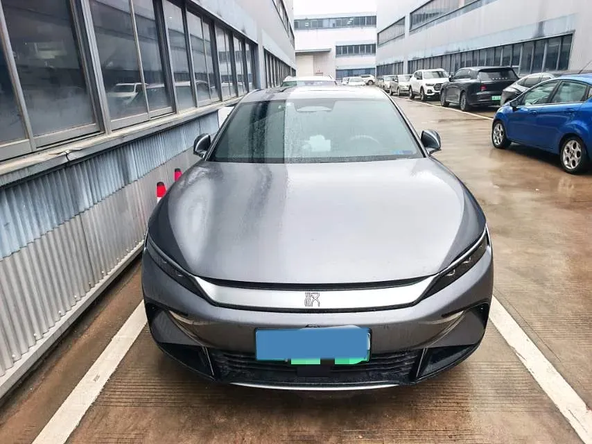 2025 BYD Han BEV 60.48KWH,autocango,china used car exporter,china ev exporter,chinese used car exporter,chinese used ev exporter
