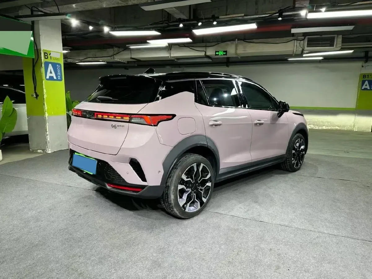 2025 LYNK&CO 06 EM-P 1.5L 120HP L4 3DHT PHEV 19.09KWH,autocango,china used car exporter,china ev exporter,chinese used car exporter,chinese used ev exporter