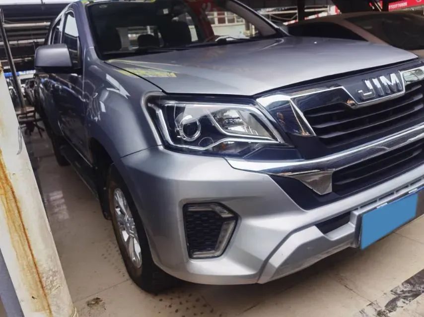 2023 Isuzu RE-MAX Jim 2.5T 143HP L4 6MT,autocango,china used car exporter,china ev exporter,chinese used car exporter,chinese used ev exporter