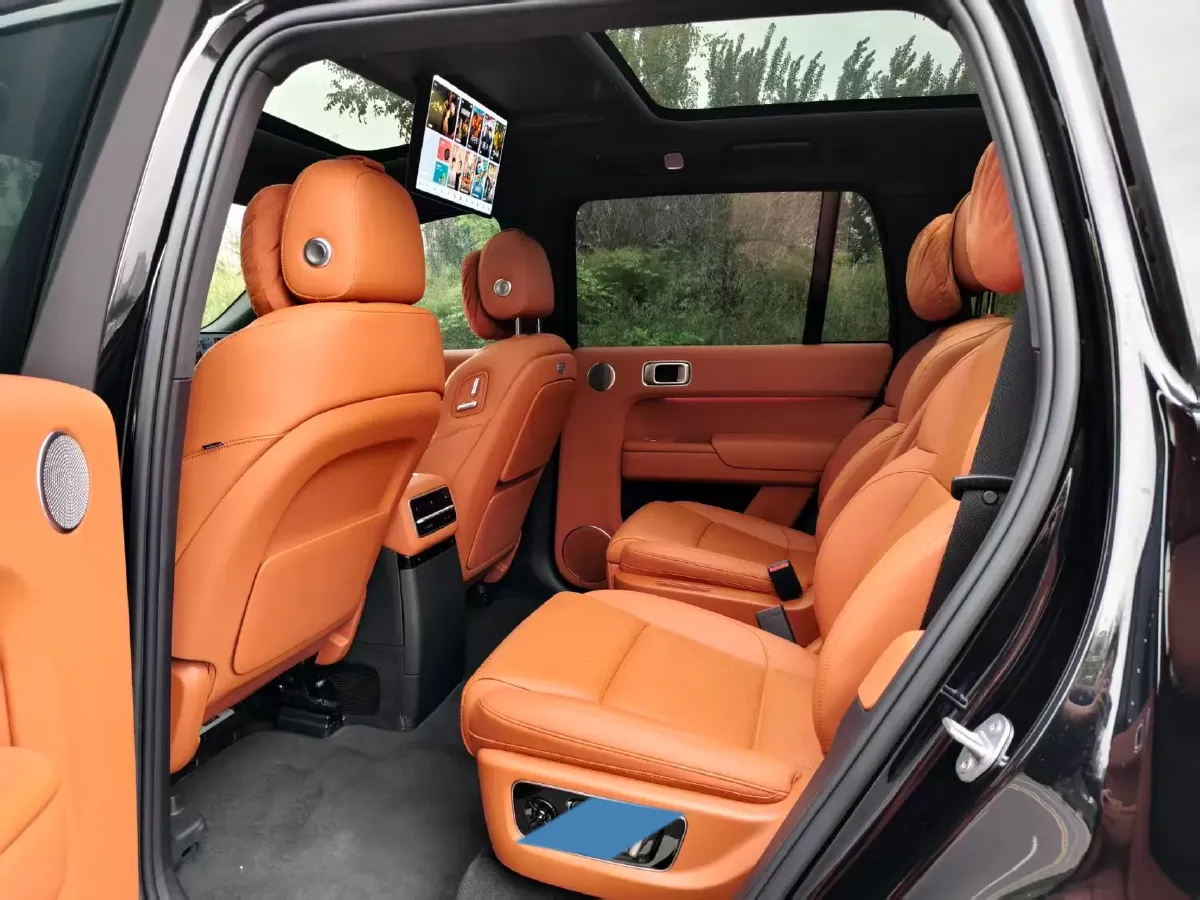 2022 Li L9 Range Extended 154HP REEV 42.6KWH,autocango,china used car exporter,china ev exporter,chinese used car exporter,chinese used ev exporter