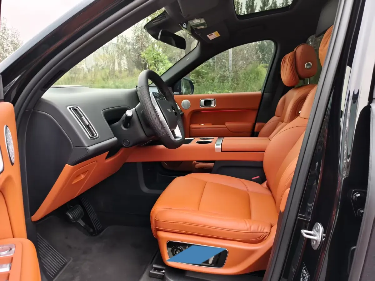 2022 Li L9 Range Extended 154HP REEV 42.6KWH,autocango,china used car exporter,china ev exporter,chinese used car exporter,chinese used ev exporter