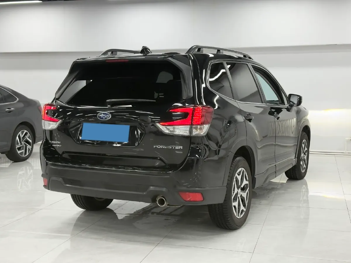 2022 Subaru Forester 2.0L 154HP H4 CVT,autocango,china used car exporter,china ev exporter,chinese used car exporter,chinese used ev exporter